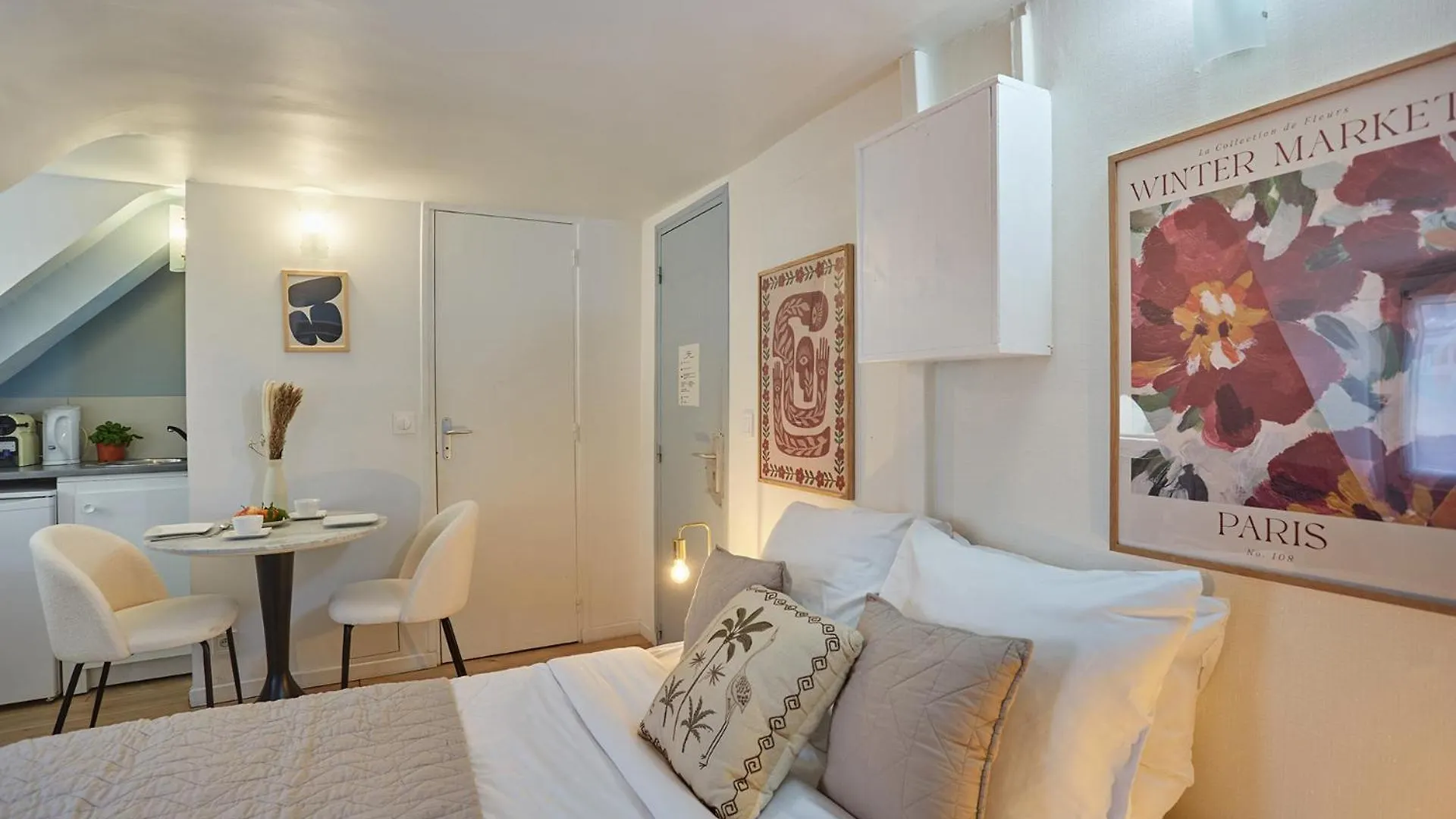 Place Vendome By Prestige 아파트 *